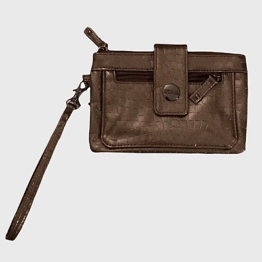 : : Kenneth Cole NEW Reaction Bronze Metallic Wristlet : : - Picture 10 of 10